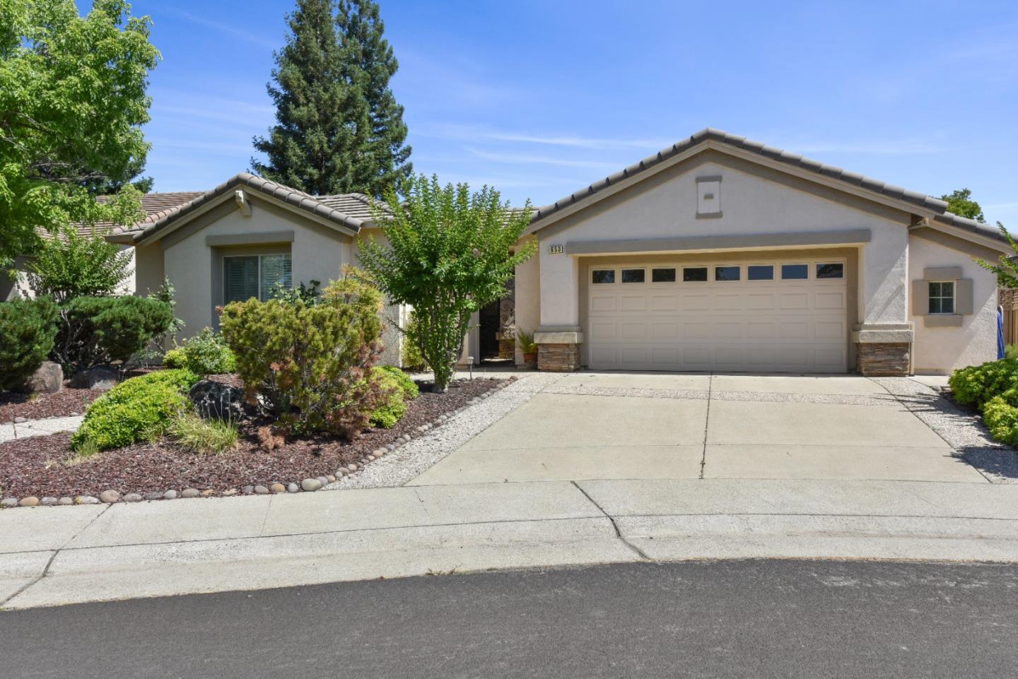 Detail Gallery Image 2 of 59 For 653 Gold Strike Ct, Lincoln,  CA 95648 - 2 Beds | 2/1 Baths