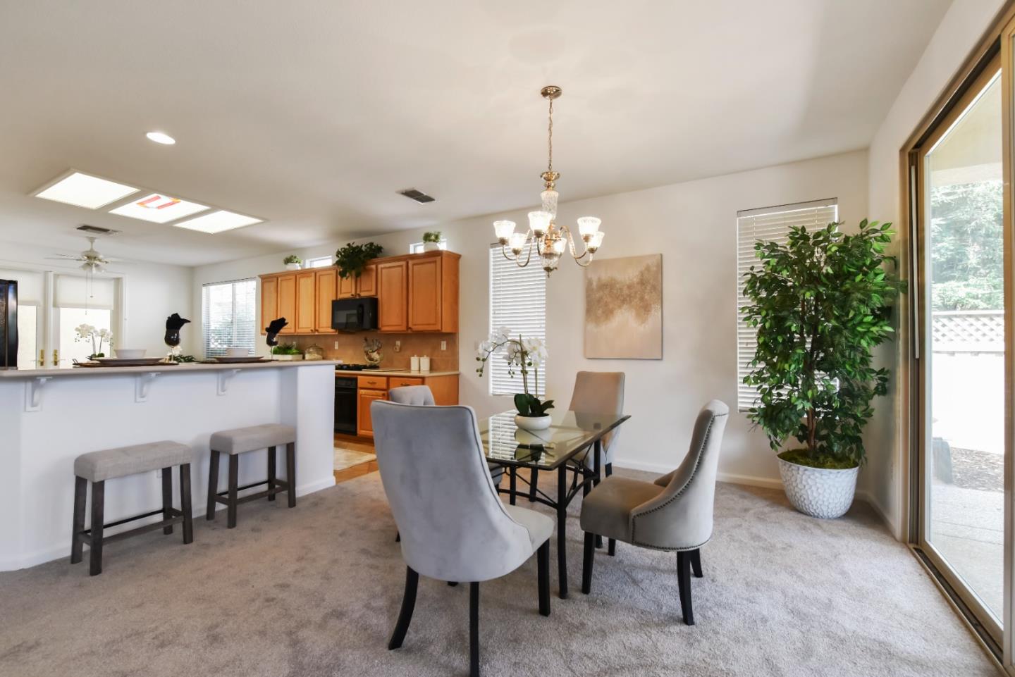 Detail Gallery Image 21 of 59 For 653 Gold Strike Ct, Lincoln,  CA 95648 - 2 Beds | 2/1 Baths