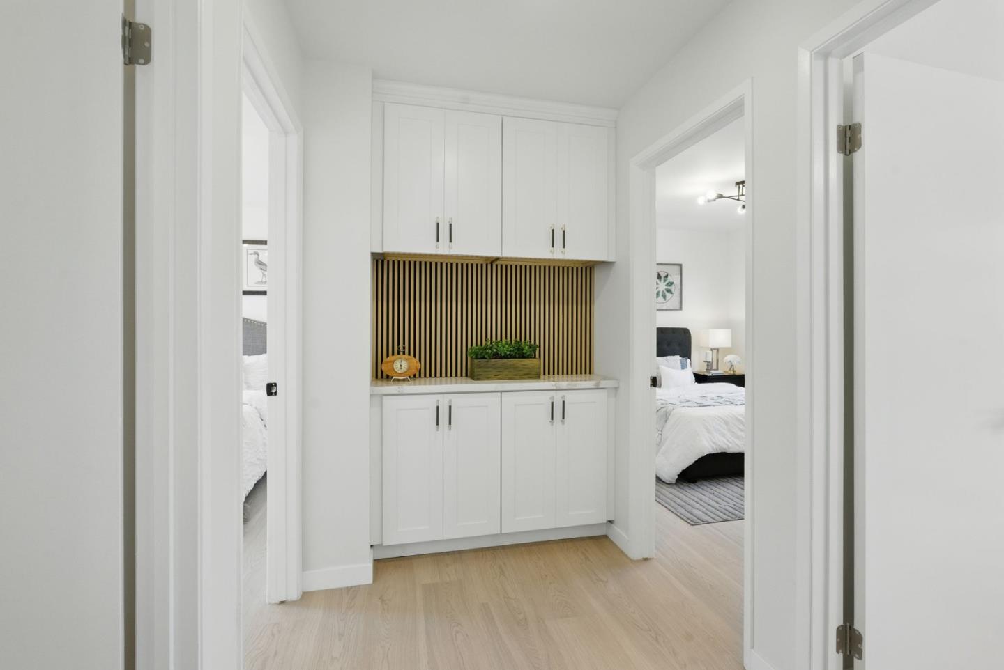 Detail Gallery Image 25 of 39 For 5657 Shadow Ridge Dr, Castro Valley,  CA 94552 - 4 Beds | 2/1 Baths