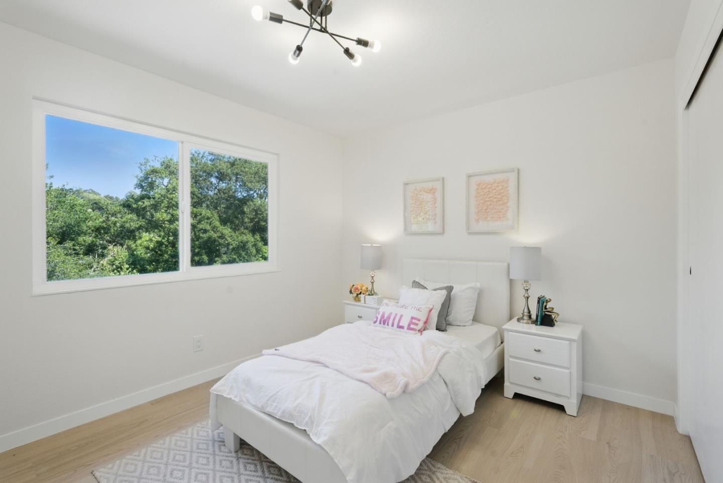 Detail Gallery Image 26 of 39 For 5657 Shadow Ridge Dr, Castro Valley,  CA 94552 - 4 Beds | 2/1 Baths
