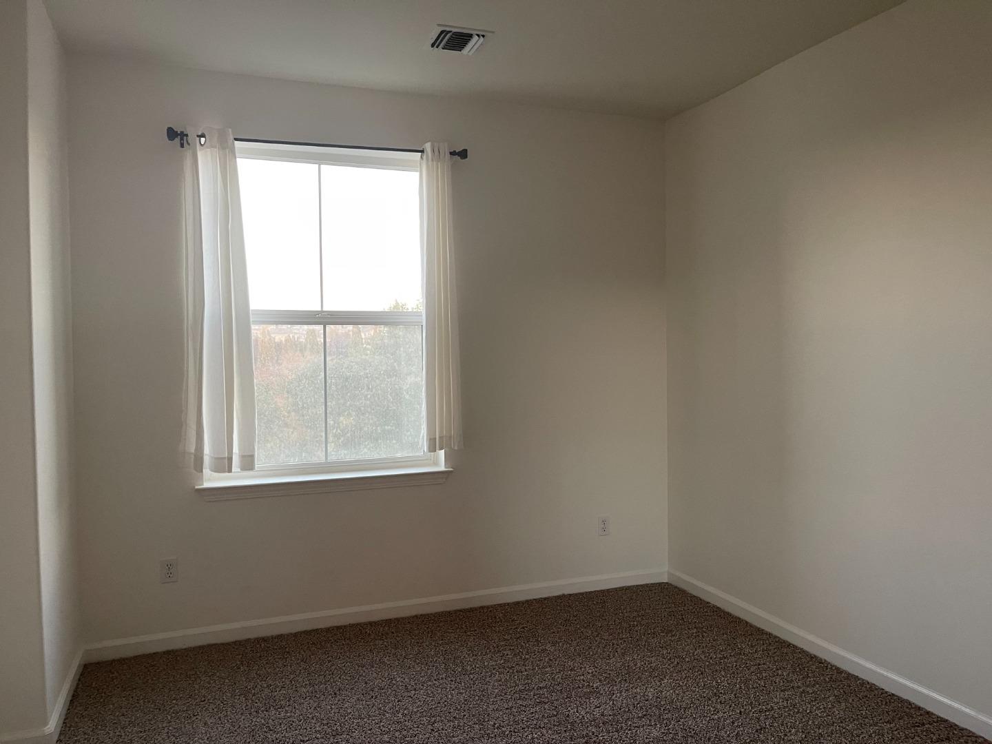 Detail Gallery Image 13 of 33 For 3290 Maguire Way #416,  Dublin,  CA 94568 - 2 Beds | 2/1 Baths
