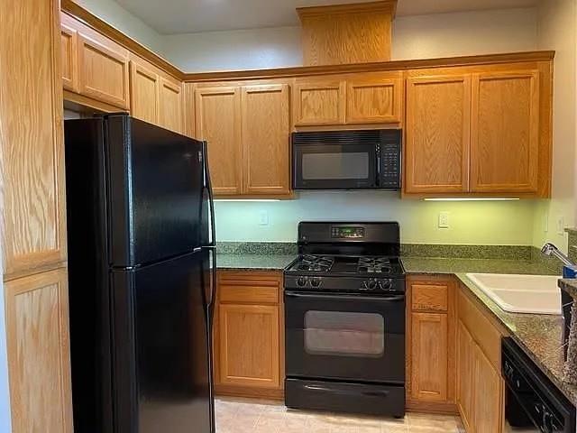 Detail Gallery Image 32 of 33 For 3290 Maguire Way #416,  Dublin,  CA 94568 - 2 Beds | 2/1 Baths