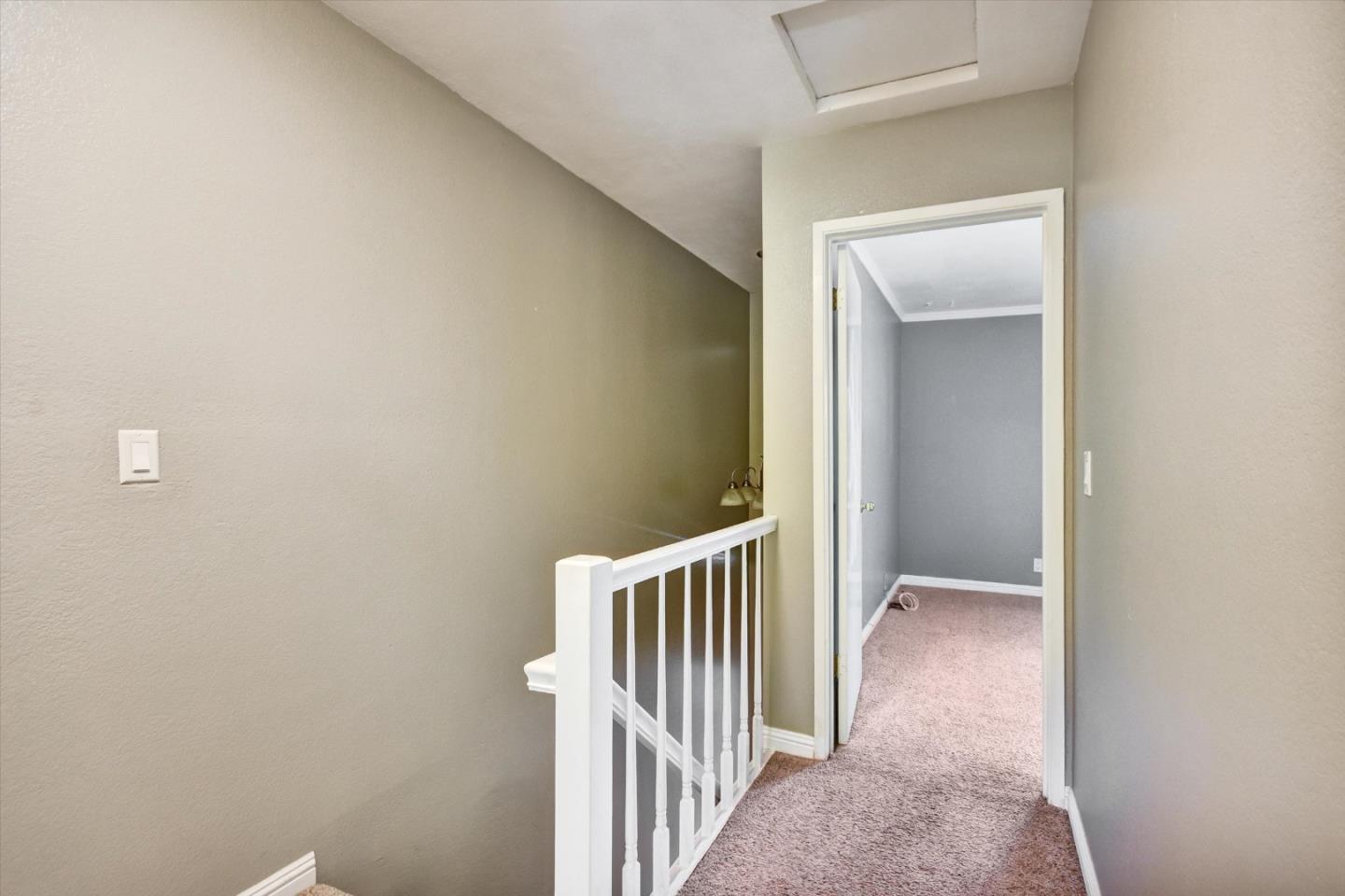 Detail Gallery Image 23 of 34 For 175 Evandale Ave #2,  Mountain View,  CA 94043 - 2 Beds | 2/1 Baths