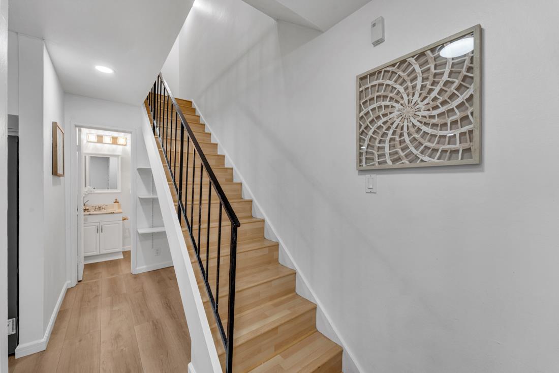 Detail Gallery Image 11 of 35 For 380 Auburn Way #21,  San Jose,  CA 95129 - 2 Beds | 1/1 Baths