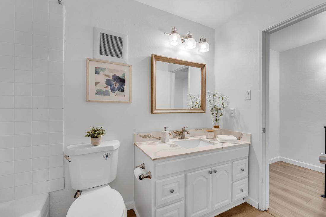 Detail Gallery Image 17 of 35 For 380 Auburn Way #21,  San Jose,  CA 95129 - 2 Beds | 1/1 Baths