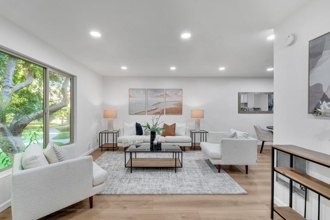Detail Gallery Image 2 of 35 For 380 Auburn Way #21,  San Jose,  CA 95129 - 2 Beds | 1/1 Baths