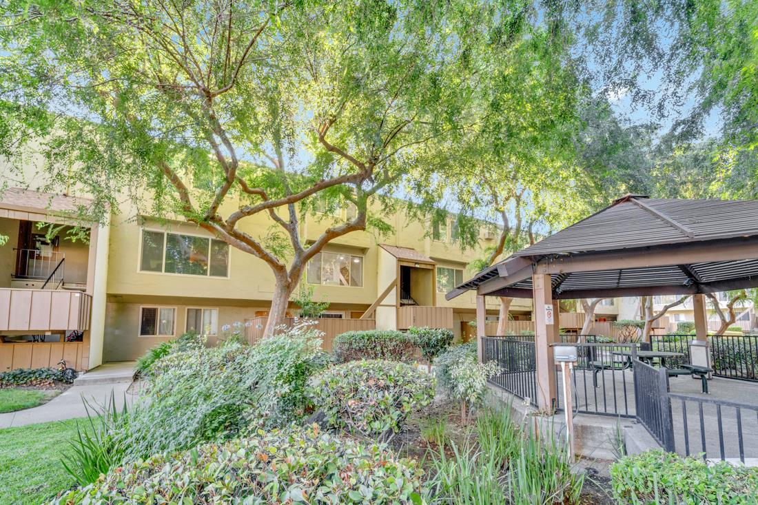 Detail Gallery Image 22 of 35 For 380 Auburn Way #21,  San Jose,  CA 95129 - 2 Beds | 1/1 Baths