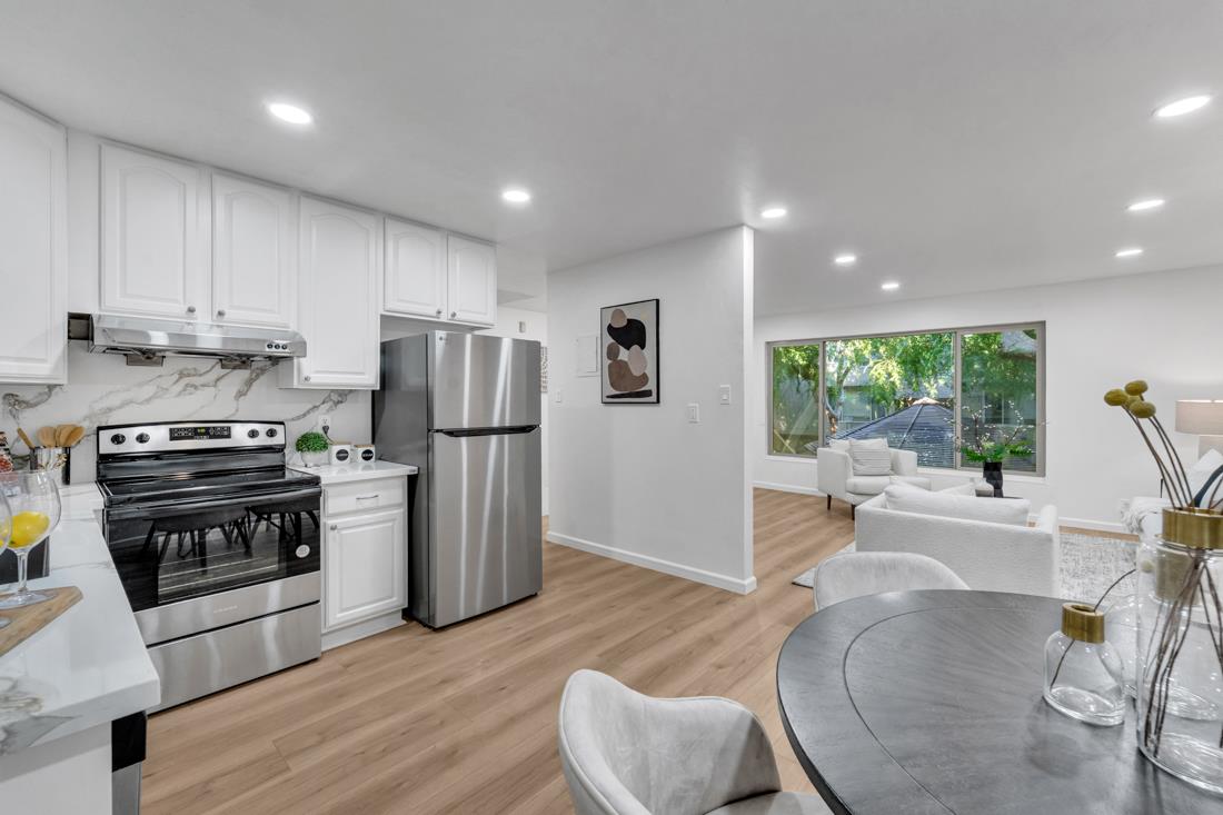 Detail Gallery Image 6 of 35 For 380 Auburn Way #21,  San Jose,  CA 95129 - 2 Beds | 1/1 Baths