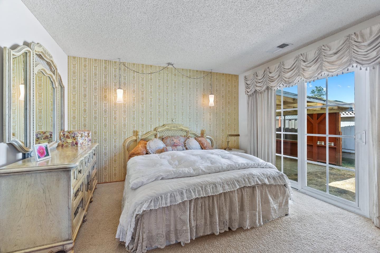 Detail Gallery Image 13 of 22 For 3560 Sevilla Dr, Soquel,  CA 95073 - 3 Beds | 2 Baths