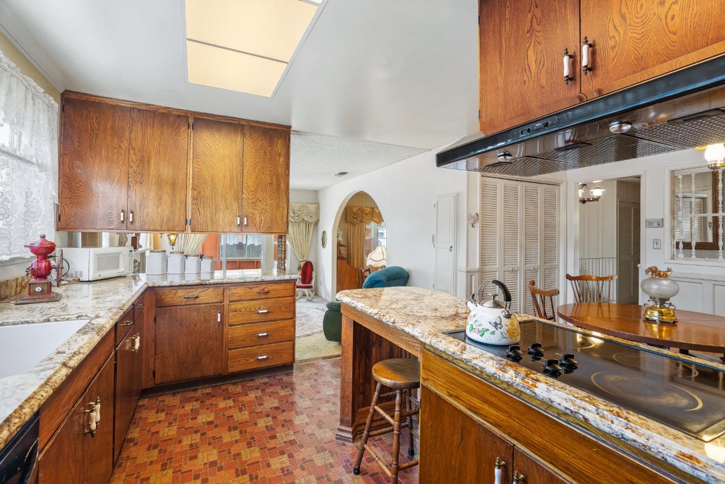 Detail Gallery Image 4 of 22 For 3560 Sevilla Dr, Soquel,  CA 95073 - 3 Beds | 2 Baths