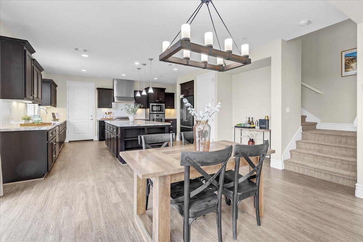 Detail Gallery Image 11 of 50 For 18623 Mcclellan Cir, East Garrison,  CA 93933 - 4 Beds | 3/1 Baths