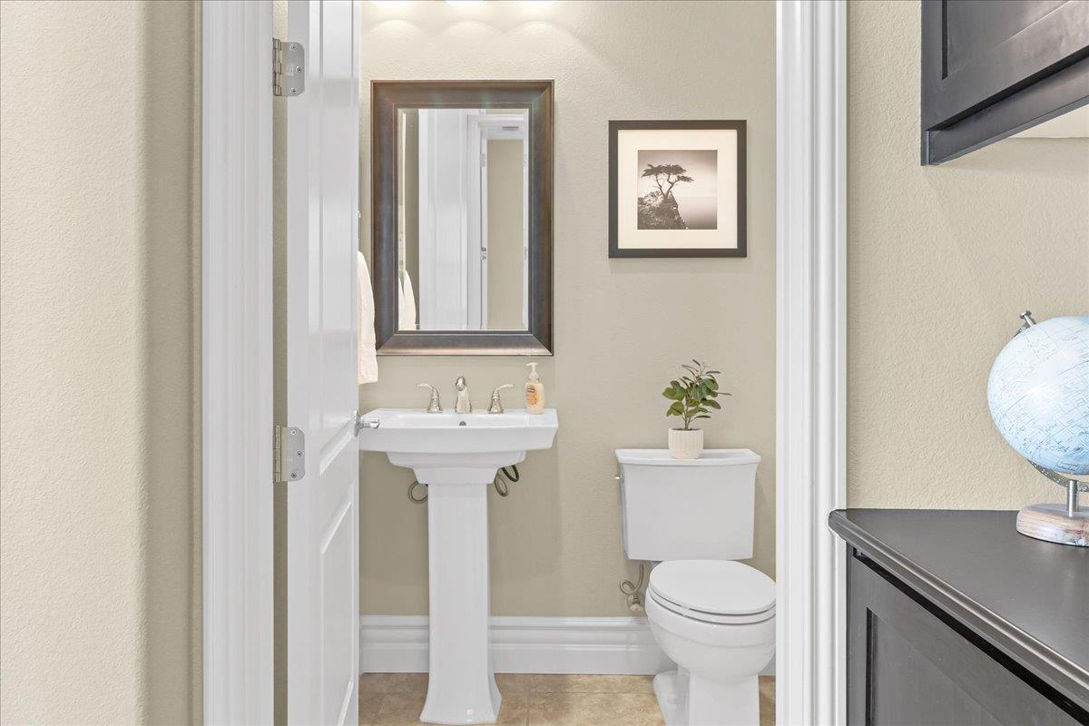 Detail Gallery Image 26 of 50 For 18623 Mcclellan Cir, East Garrison,  CA 93933 - 4 Beds | 3/1 Baths