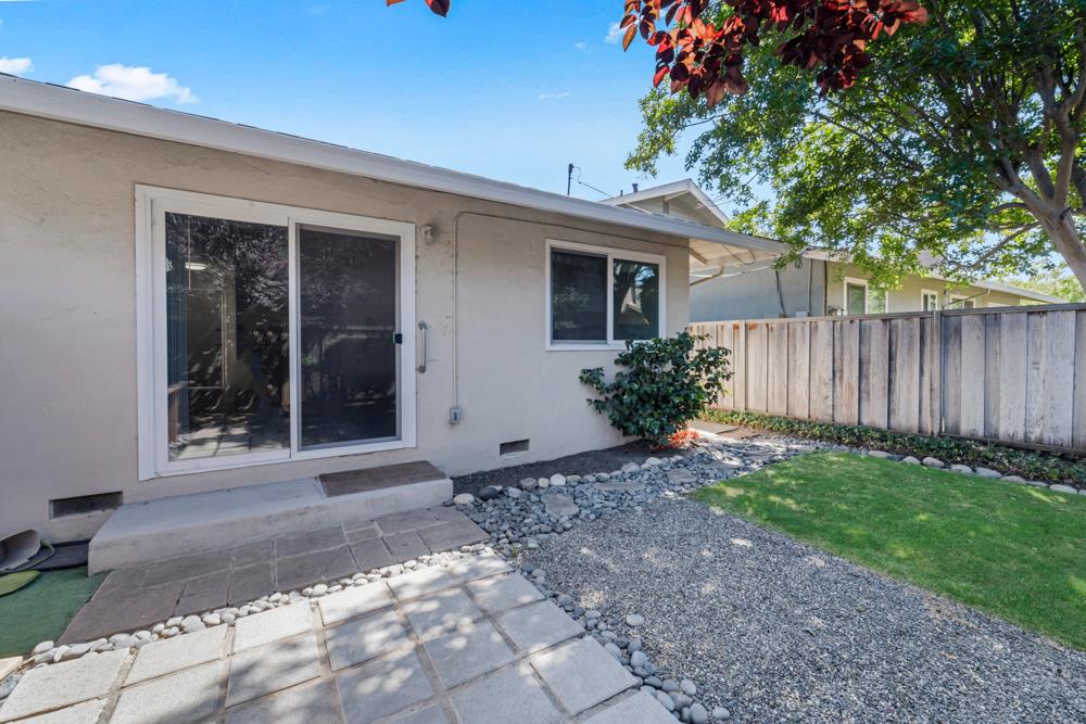 Detail Gallery Image 13 of 19 For 1803 Bucknall Rd, Campbell,  CA 95008 - – Beds | – Baths
