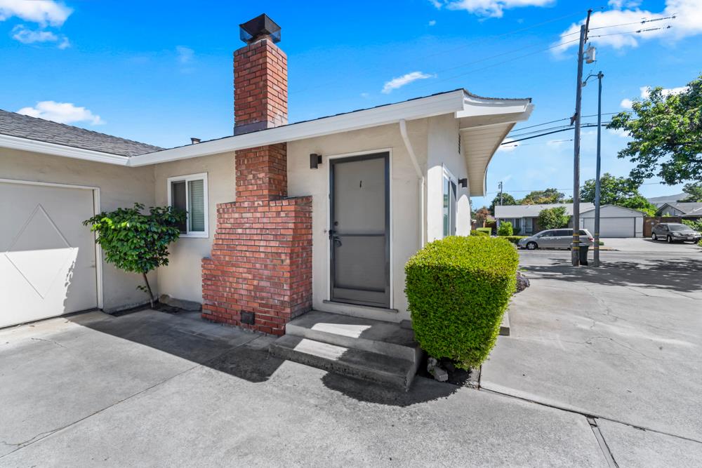 Detail Gallery Image 4 of 19 For 1803 Bucknall Rd, Campbell,  CA 95008 - – Beds | – Baths