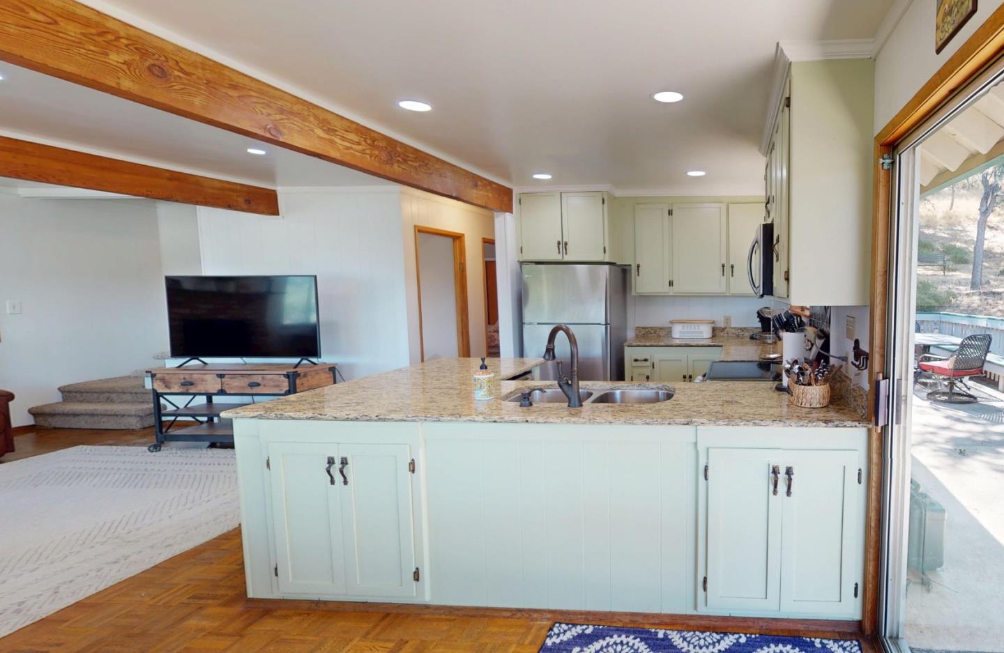 Detail Gallery Image 10 of 52 For 2334 Lakeview Dr, Bradley_SLP,  CA 93426 - 4 Beds | 2/1 Baths