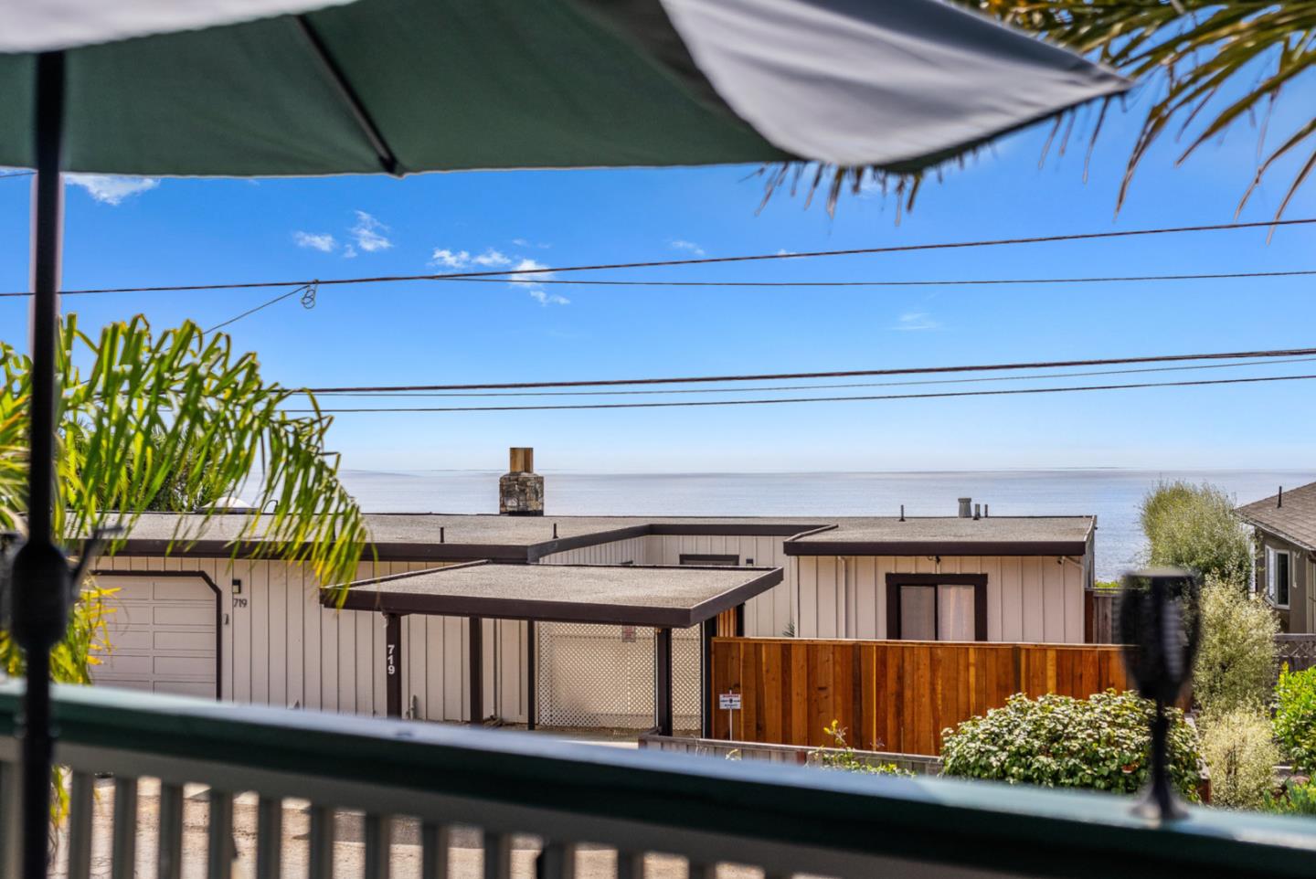 Detail Gallery Image 7 of 22 For 716 Seacliff Dr, Aptos,  CA 95003 - 3 Beds | 2 Baths