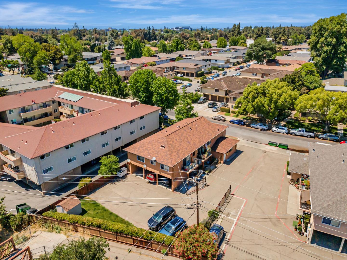 Detail Gallery Image 7 of 9 For 1566 Stokes St, San Jose,  CA 95126 - – Beds | – Baths