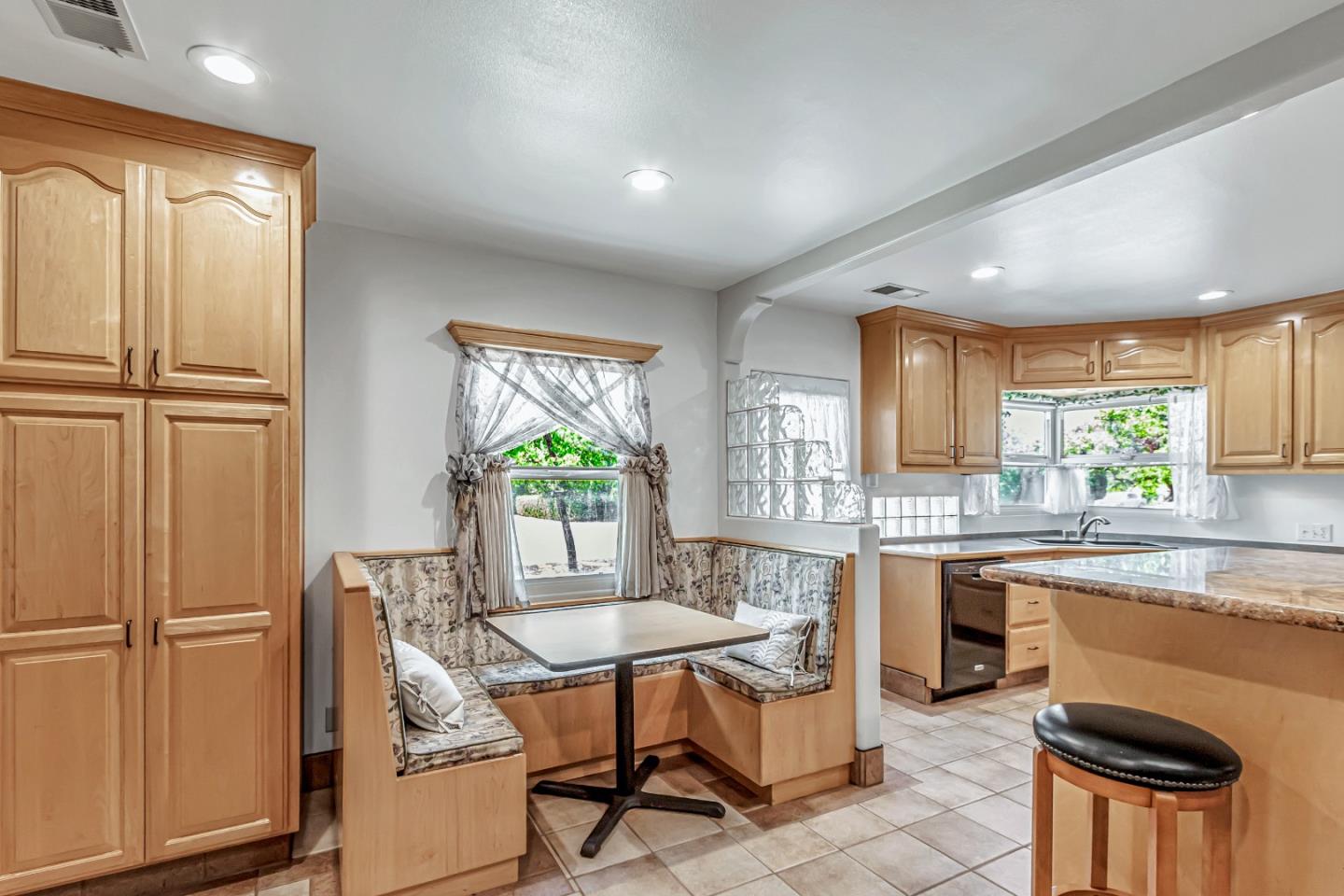 Detail Gallery Image 14 of 42 For 1139 W Parr Ave, Campbell,  CA 95008 - 3 Beds | 2 Baths