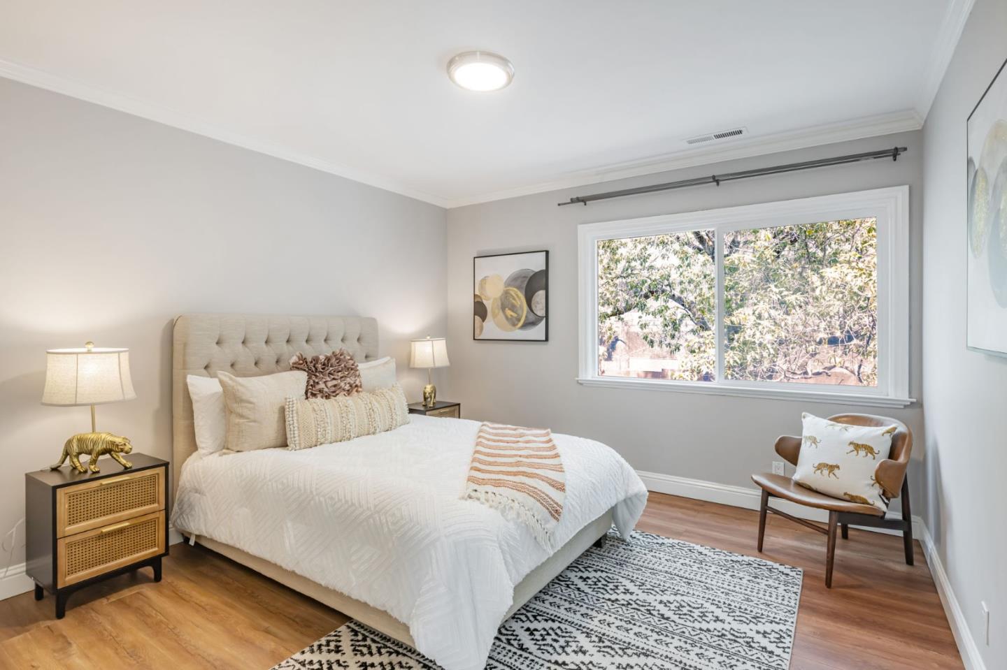 Detail Gallery Image 18 of 36 For 2328 Le Conte Ave, Berkeley,  CA 94709 - 3 Beds | 2 Baths