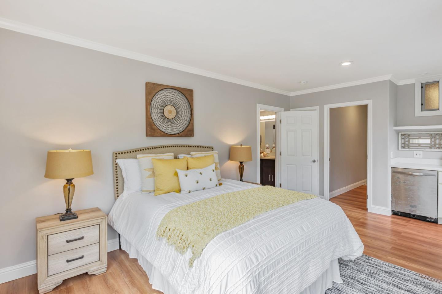 Detail Gallery Image 23 of 36 For 2328 Le Conte Ave, Berkeley,  CA 94709 - 3 Beds | 2 Baths