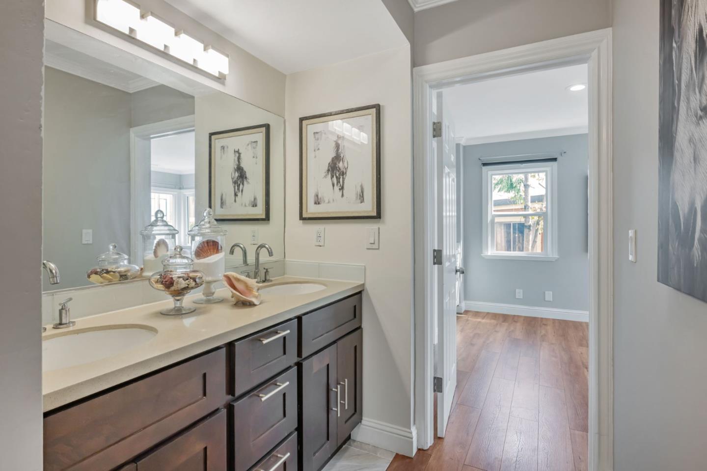 Detail Gallery Image 30 of 36 For 2328 Le Conte Ave, Berkeley,  CA 94709 - 3 Beds | 2 Baths