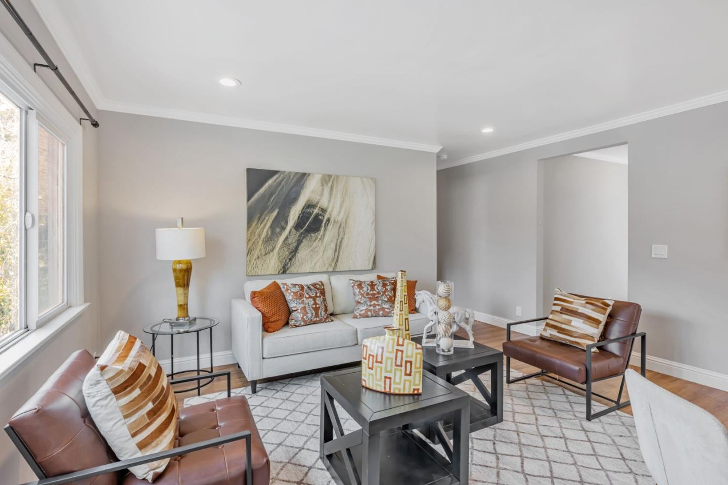 Detail Gallery Image 8 of 36 For 2328 Le Conte Ave, Berkeley,  CA 94709 - 3 Beds | 2 Baths