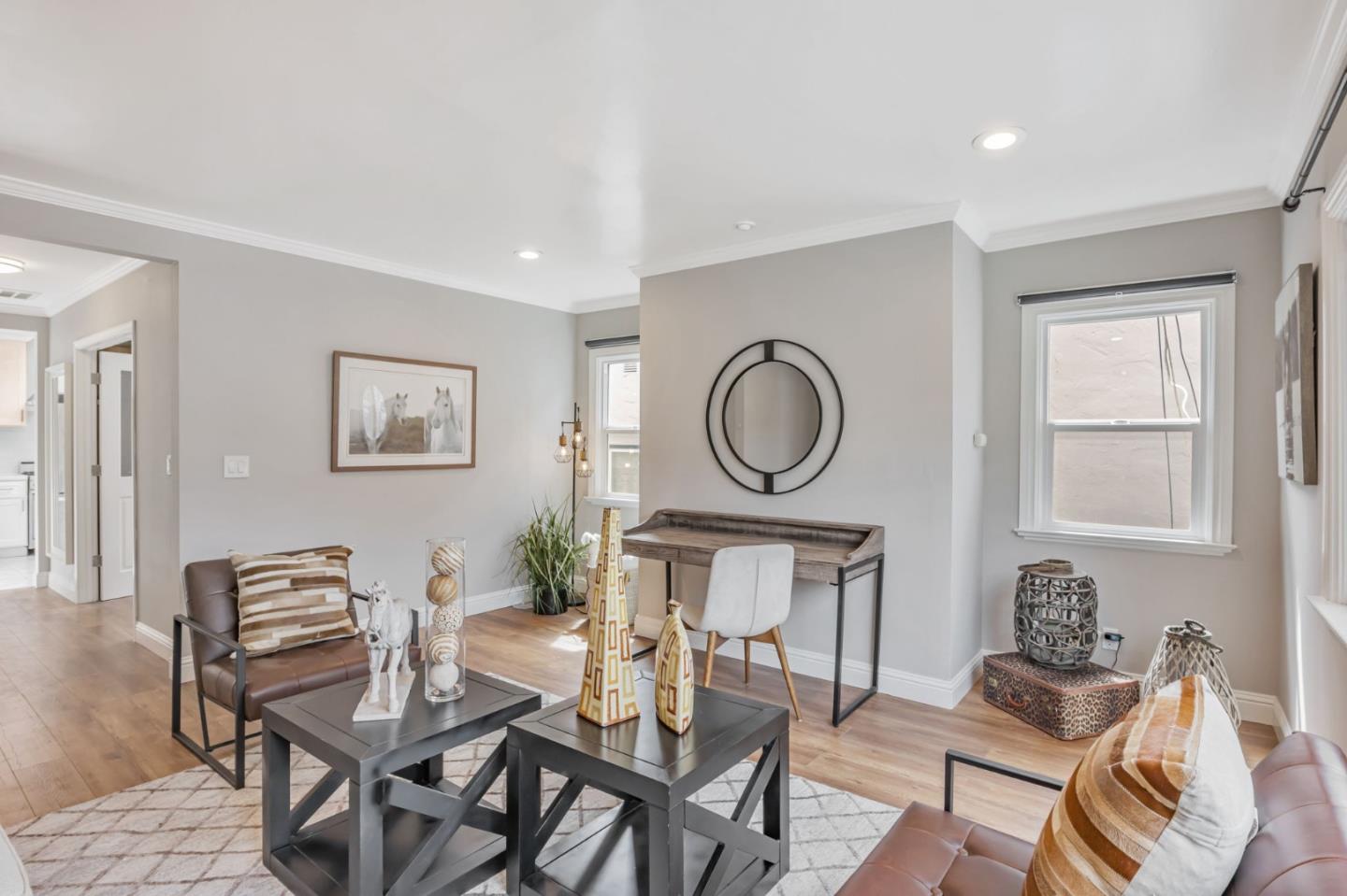 Detail Gallery Image 9 of 36 For 2328 Le Conte Ave, Berkeley,  CA 94709 - 3 Beds | 2 Baths