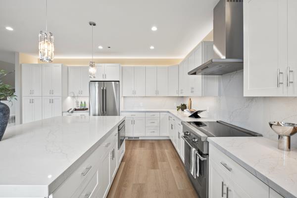 Detail Gallery Image 11 of 37 For 575 Seymour St, Half Moon Bay,  CA 94019 - 4 Beds | 2/1 Baths