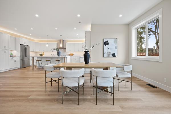 Detail Gallery Image 14 of 37 For 575 Seymour St, Half Moon Bay,  CA 94019 - 4 Beds | 2/1 Baths