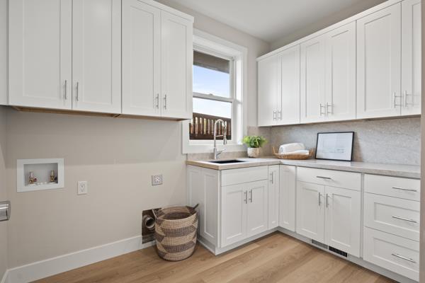 Detail Gallery Image 18 of 37 For 575 Seymour St, Half Moon Bay,  CA 94019 - 4 Beds | 2/1 Baths