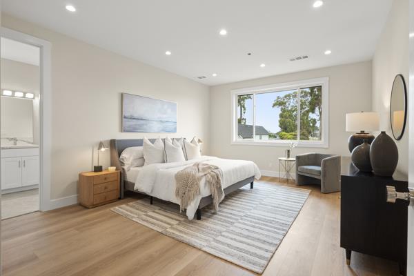 Detail Gallery Image 19 of 37 For 575 Seymour St, Half Moon Bay,  CA 94019 - 4 Beds | 2/1 Baths