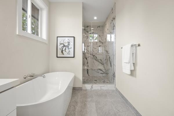 Detail Gallery Image 21 of 37 For 575 Seymour St, Half Moon Bay,  CA 94019 - 4 Beds | 2/1 Baths