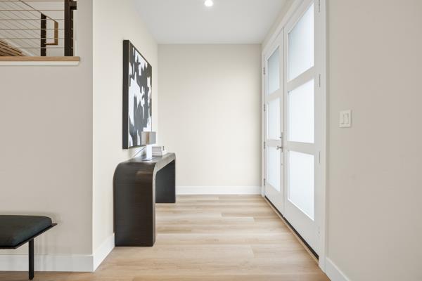 Detail Gallery Image 4 of 37 For 575 Seymour St, Half Moon Bay,  CA 94019 - 4 Beds | 2/1 Baths