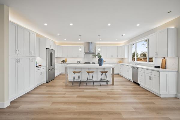Detail Gallery Image 9 of 37 For 575 Seymour St, Half Moon Bay,  CA 94019 - 4 Beds | 2/1 Baths