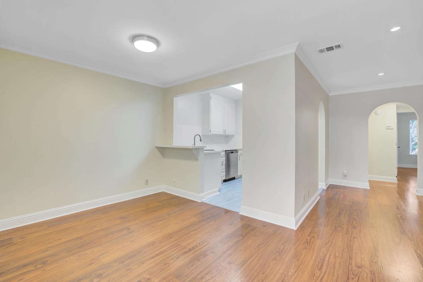 Detail Gallery Image 22 of 62 For 223 Kiely Blvd a,  Santa Clara,  CA 95051 - 2 Beds | 2 Baths