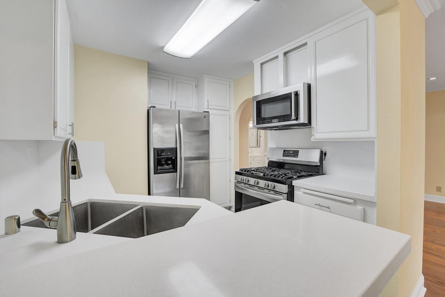 Detail Gallery Image 24 of 62 For 223 Kiely Blvd a,  Santa Clara,  CA 95051 - 2 Beds | 2 Baths