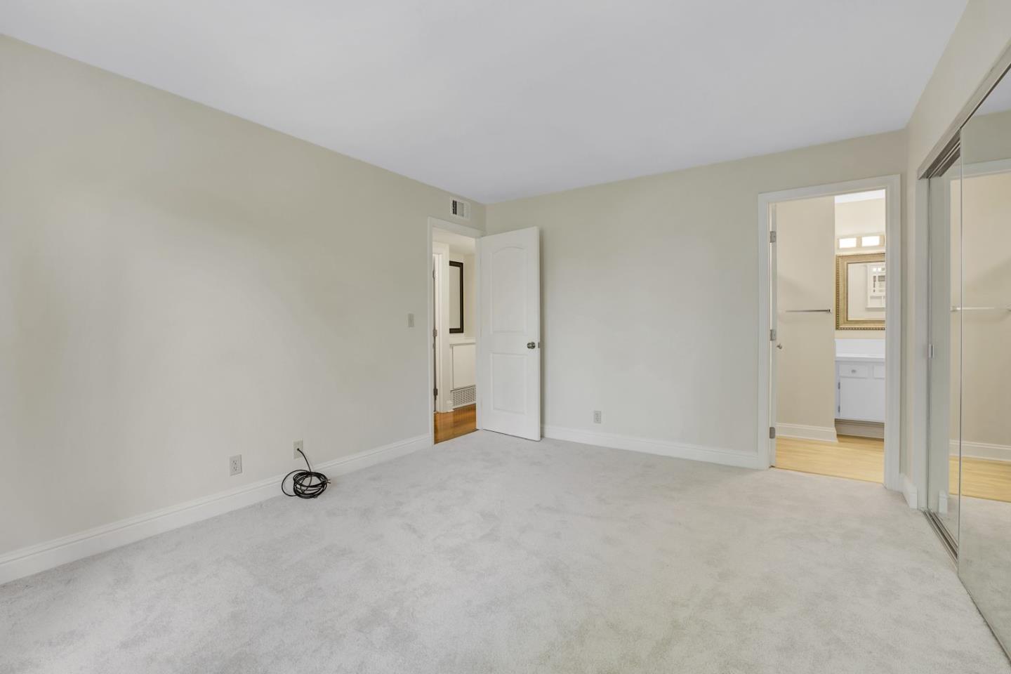 Detail Gallery Image 46 of 62 For 223 Kiely Blvd a,  Santa Clara,  CA 95051 - 2 Beds | 2 Baths