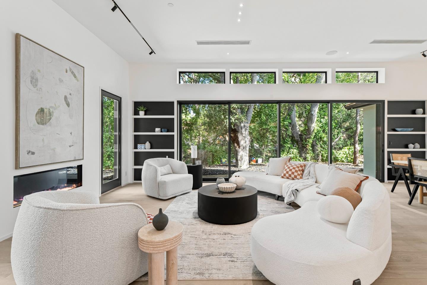 Detail Gallery Image 35 of 87 For 1068 Riverside Dr, Los Altos,  CA 94024 - 5 Beds | 5/1 Baths