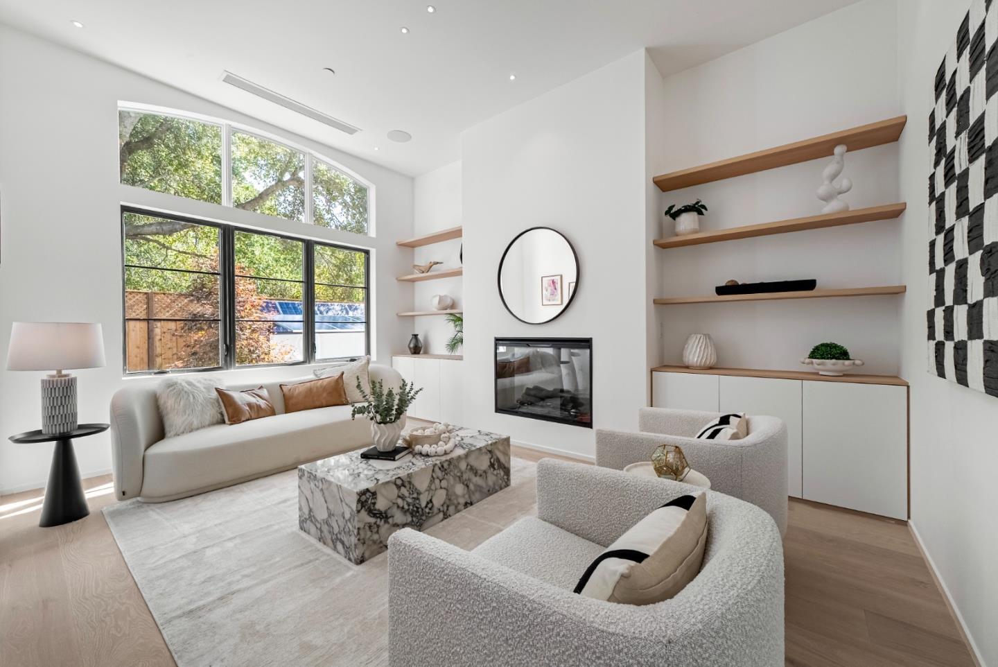 Detail Gallery Image 5 of 87 For 1068 Riverside Dr, Los Altos,  CA 94024 - 5 Beds | 5/1 Baths