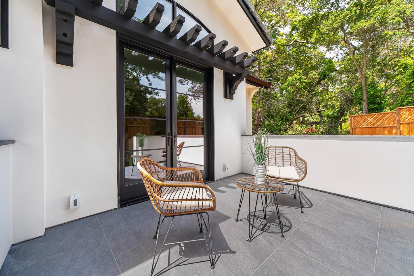 Detail Gallery Image 80 of 87 For 1068 Riverside Dr, Los Altos,  CA 94024 - 5 Beds | 5/1 Baths