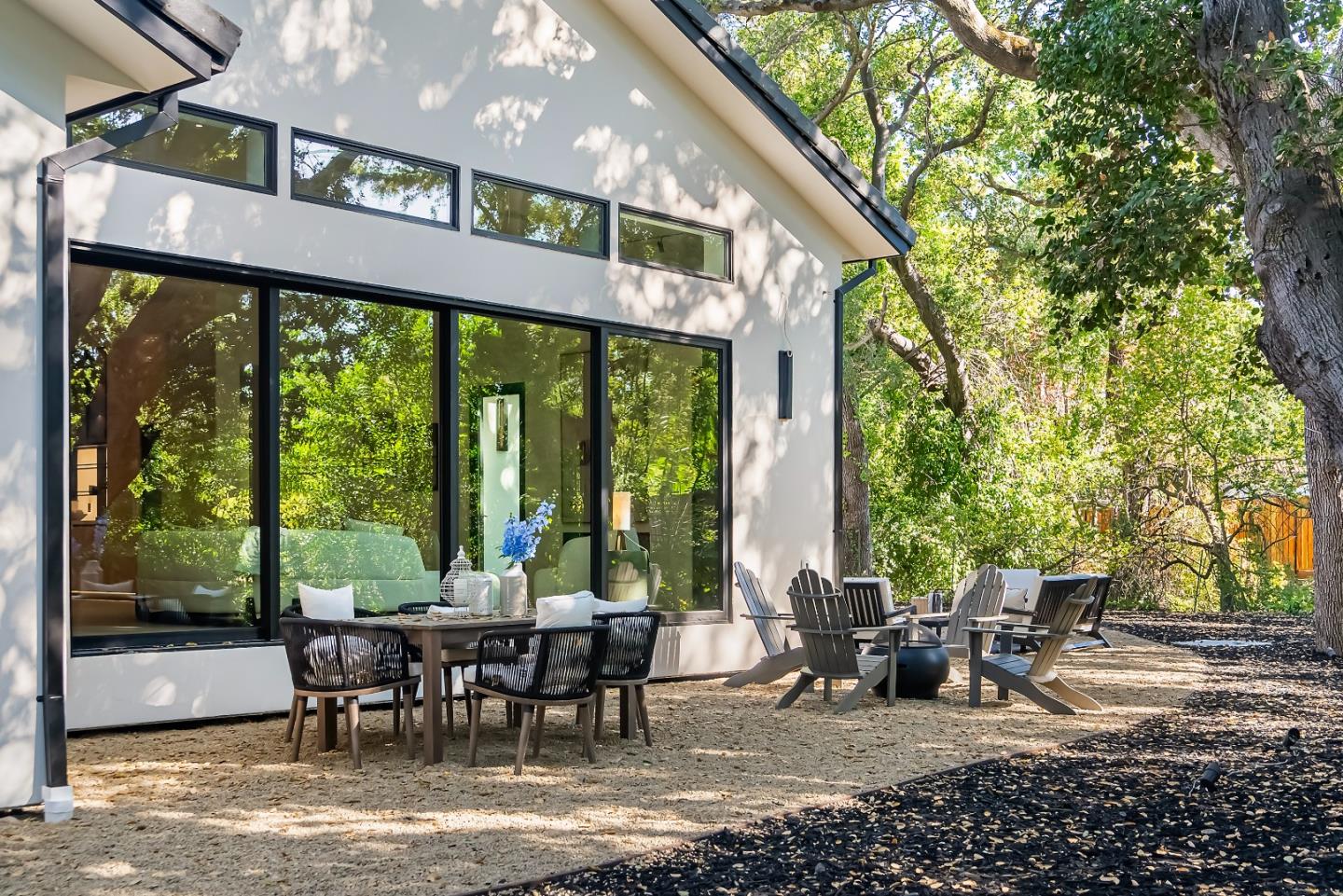 Detail Gallery Image 83 of 87 For 1068 Riverside Dr, Los Altos,  CA 94024 - 5 Beds | 5/1 Baths
