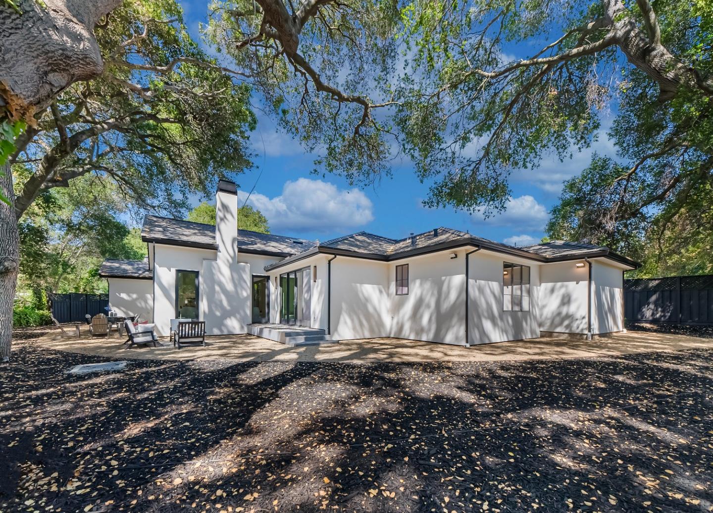 Detail Gallery Image 85 of 87 For 1068 Riverside Dr, Los Altos,  CA 94024 - 5 Beds | 5/1 Baths