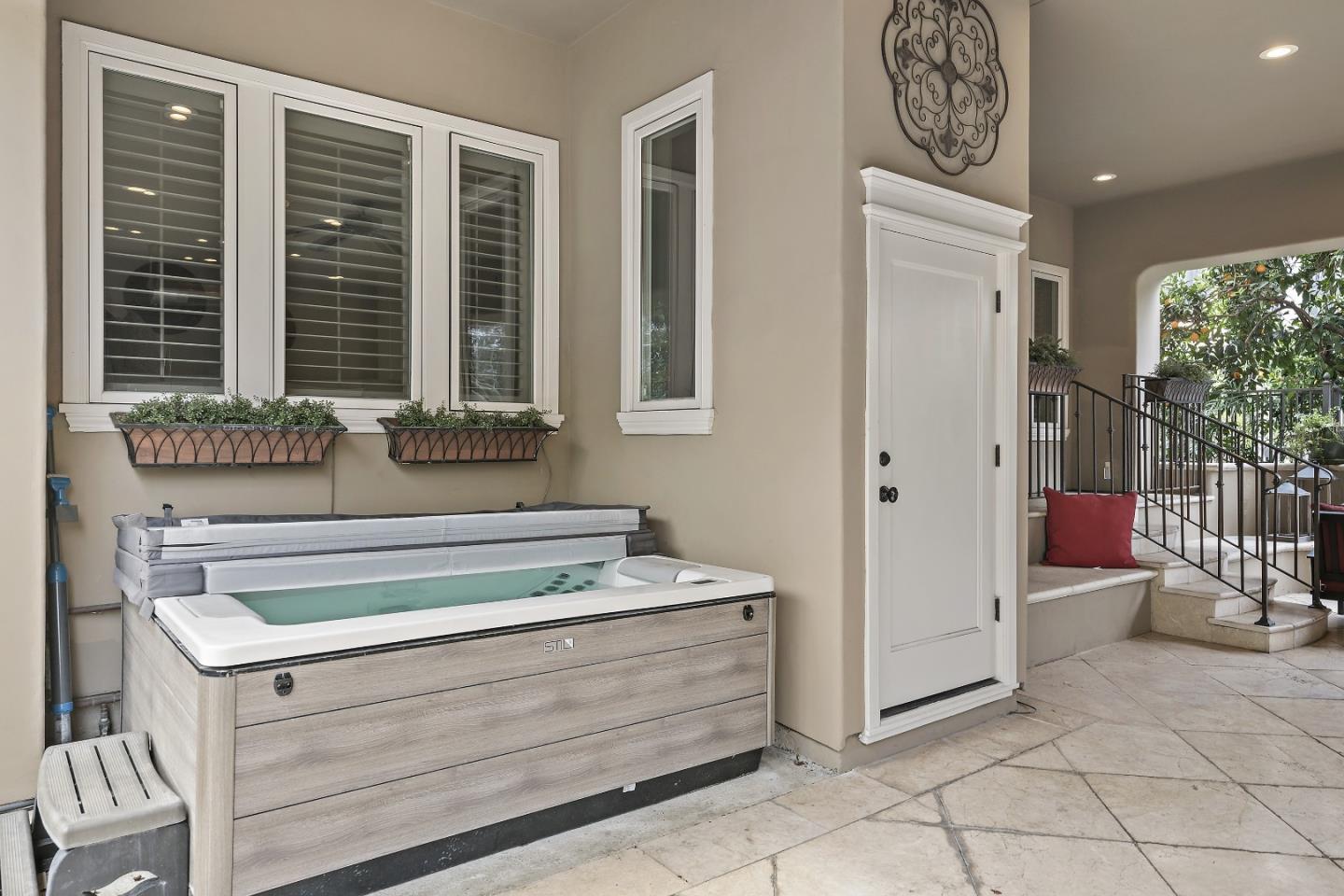 Detail Gallery Image 10 of 64 For 1548 Lincoln Ave, San Jose,  CA 95125 - 4 Beds | 4 Baths