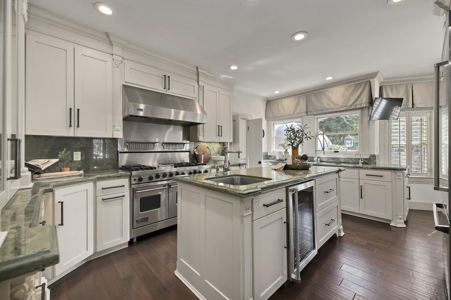 Detail Gallery Image 19 of 64 For 1548 Lincoln Ave, San Jose,  CA 95125 - 4 Beds | 4 Baths