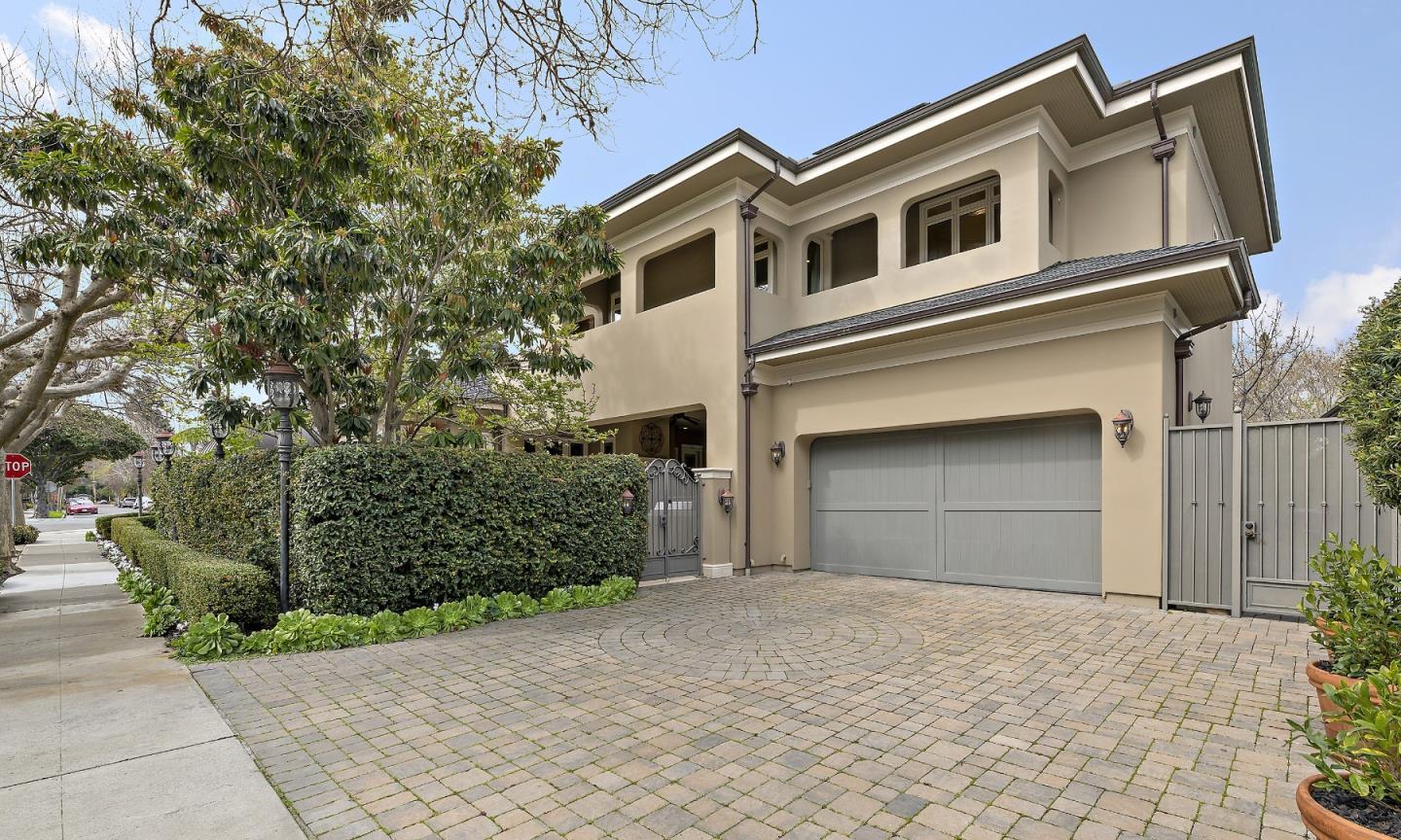 Detail Gallery Image 2 of 64 For 1548 Lincoln Ave, San Jose,  CA 95125 - 4 Beds | 4 Baths