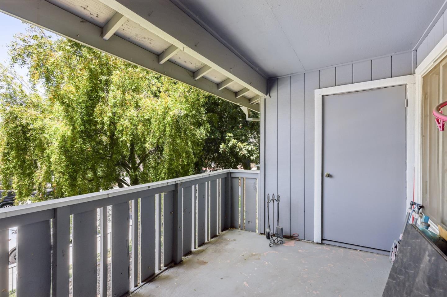 Detail Gallery Image 7 of 11 For 106 Rancho Dr #G,  San Jose,  CA 95111 - 2 Beds | 2 Baths