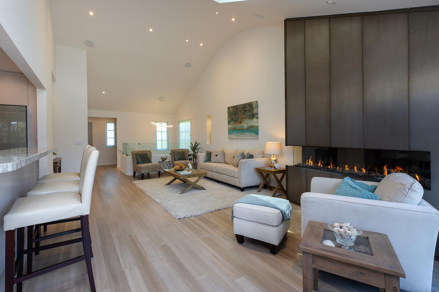 Detail Gallery Image 10 of 41 For 92 Frederick St a,  Santa Cruz,  CA 95062 - 2 Beds | 2/1 Baths