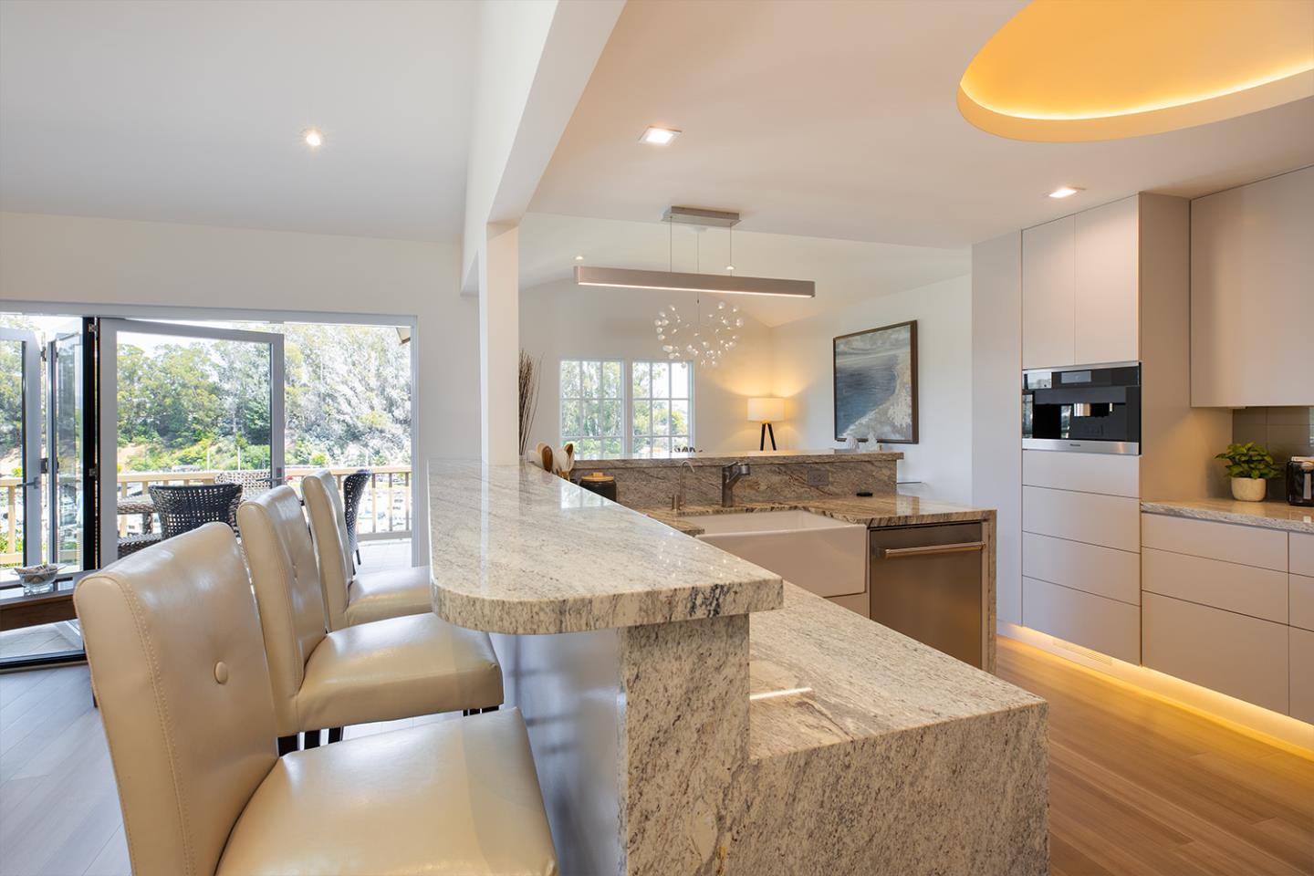 Detail Gallery Image 20 of 41 For 92 Frederick St a,  Santa Cruz,  CA 95062 - 2 Beds | 2/1 Baths