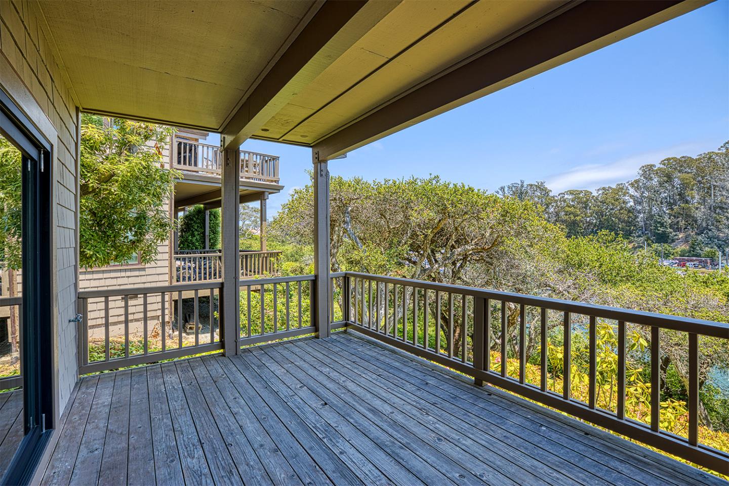 Detail Gallery Image 27 of 41 For 92 Frederick St a,  Santa Cruz,  CA 95062 - 2 Beds | 2/1 Baths