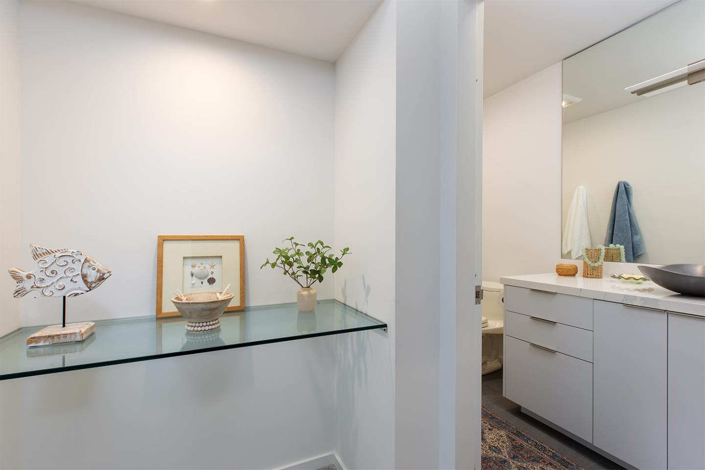 Detail Gallery Image 35 of 41 For 92 Frederick St a,  Santa Cruz,  CA 95062 - 2 Beds | 2/1 Baths